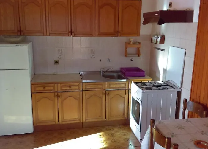 Apartment With A Parking Space Smrika, Kraljevica - 12055